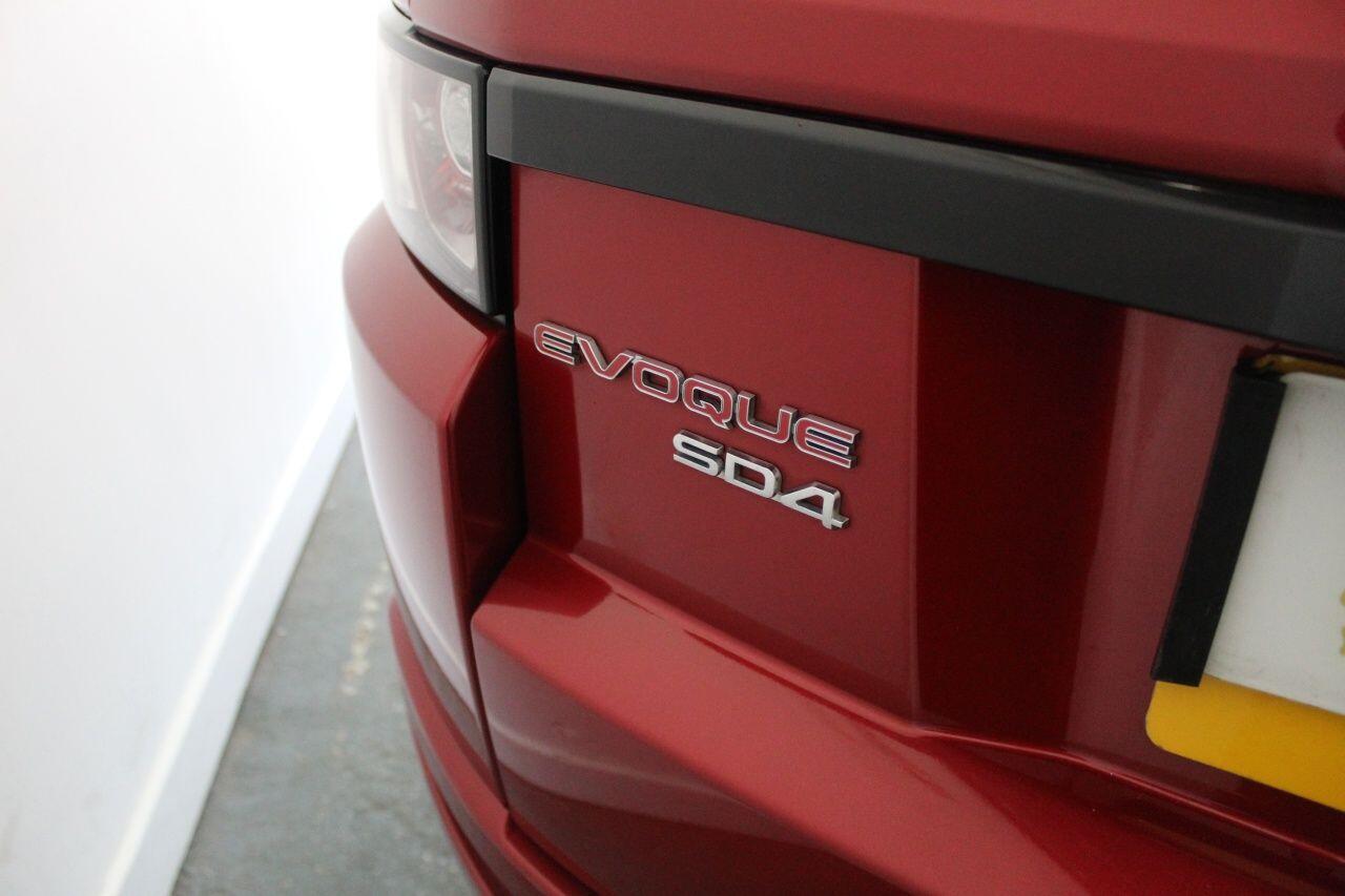 Land Rover Range Rover Evoque view 19