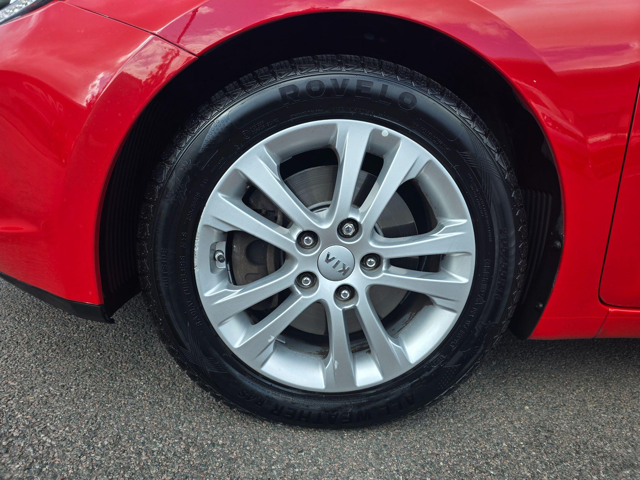 Kia Ceed view 65
