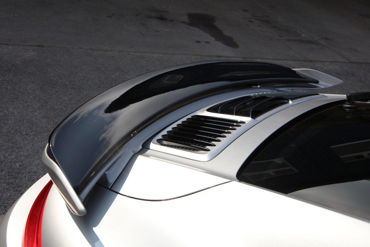 Porsche 911 view 25
