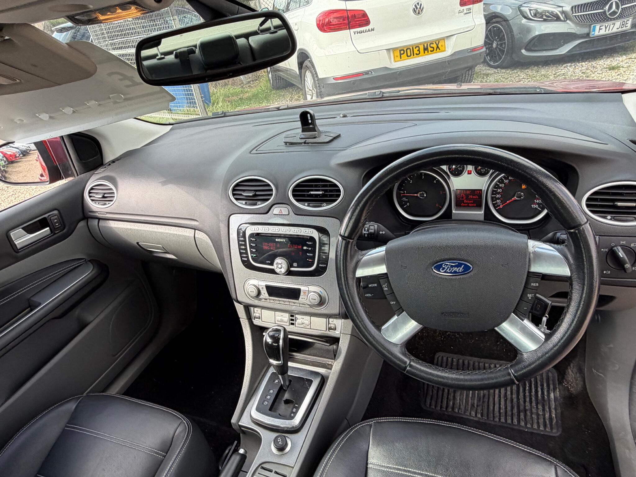 Ford Focus view 10