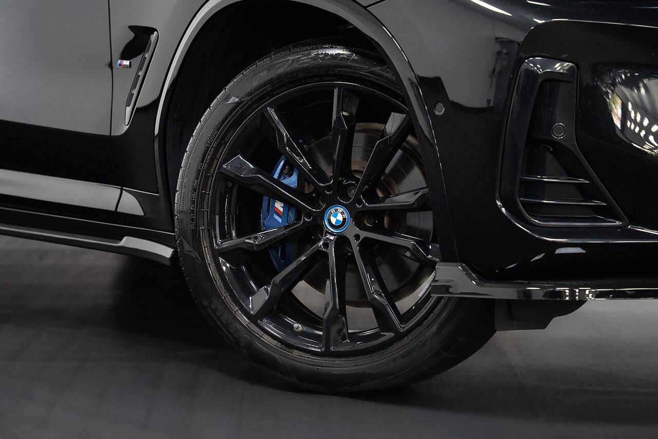 BMW X3 view 32