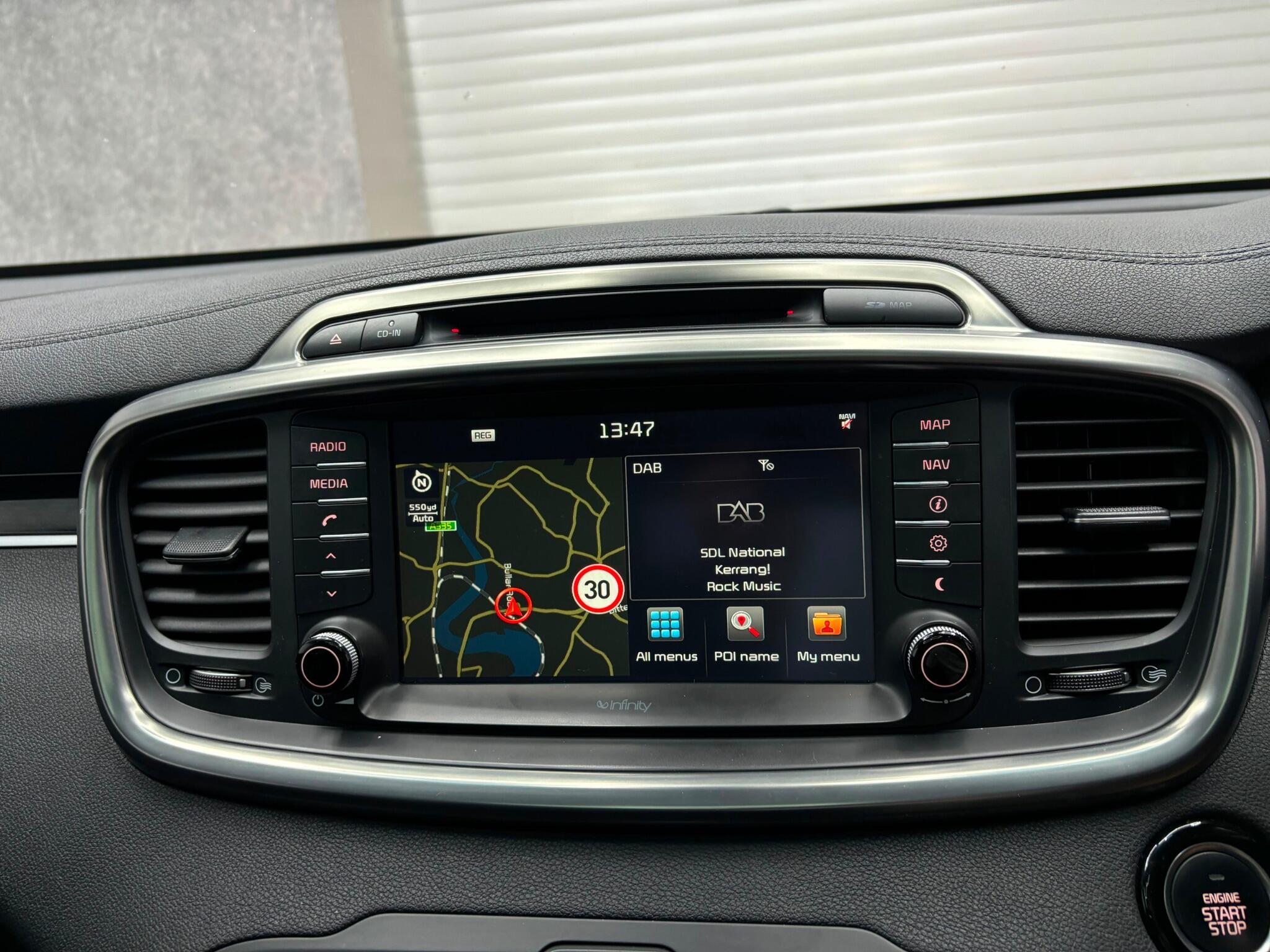 Kia Sorento view 16