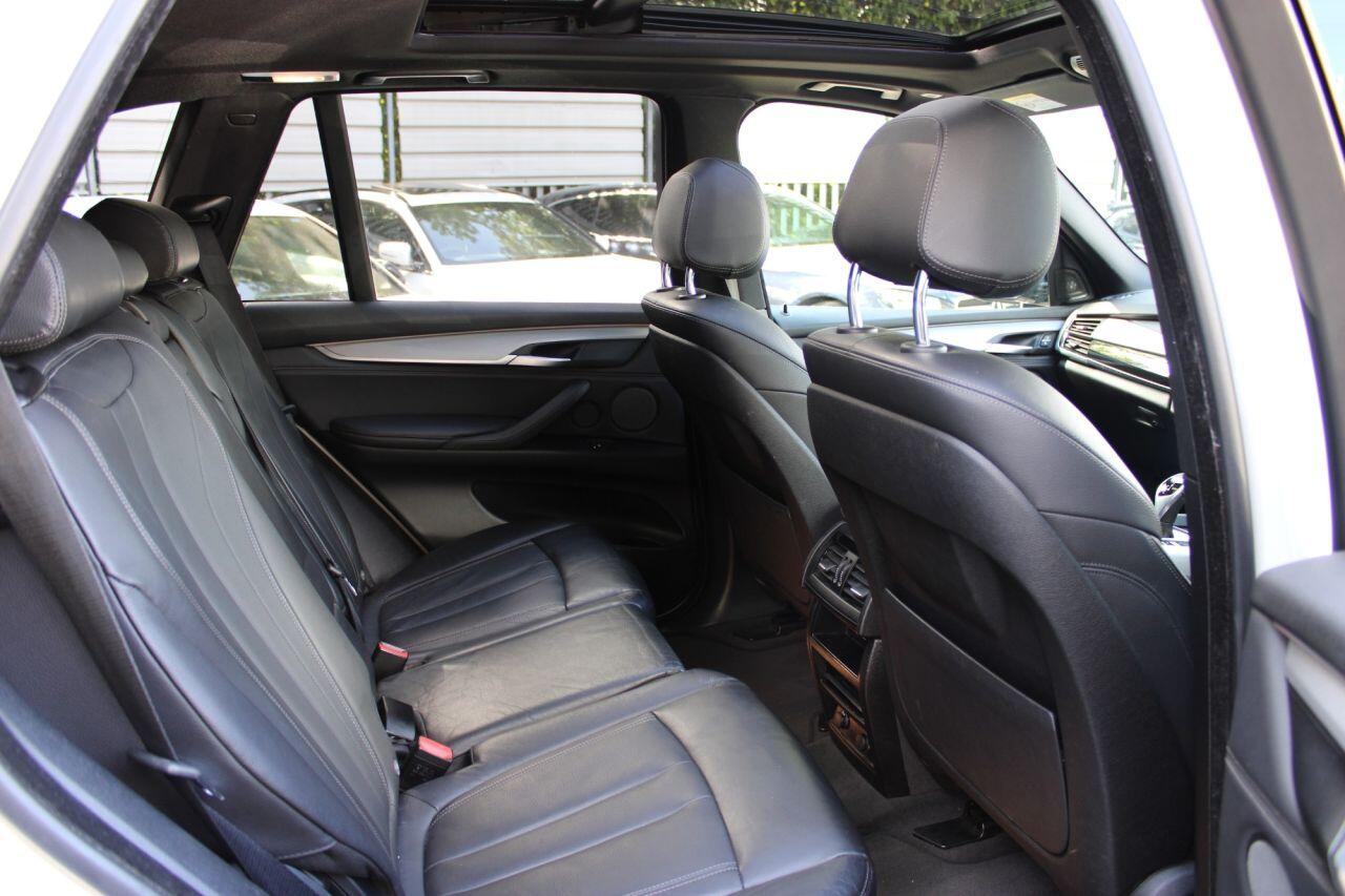 BMW X5 view 17
