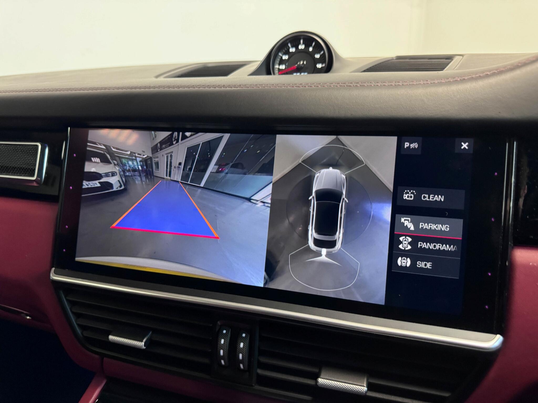 Porsche Cayenne view 9