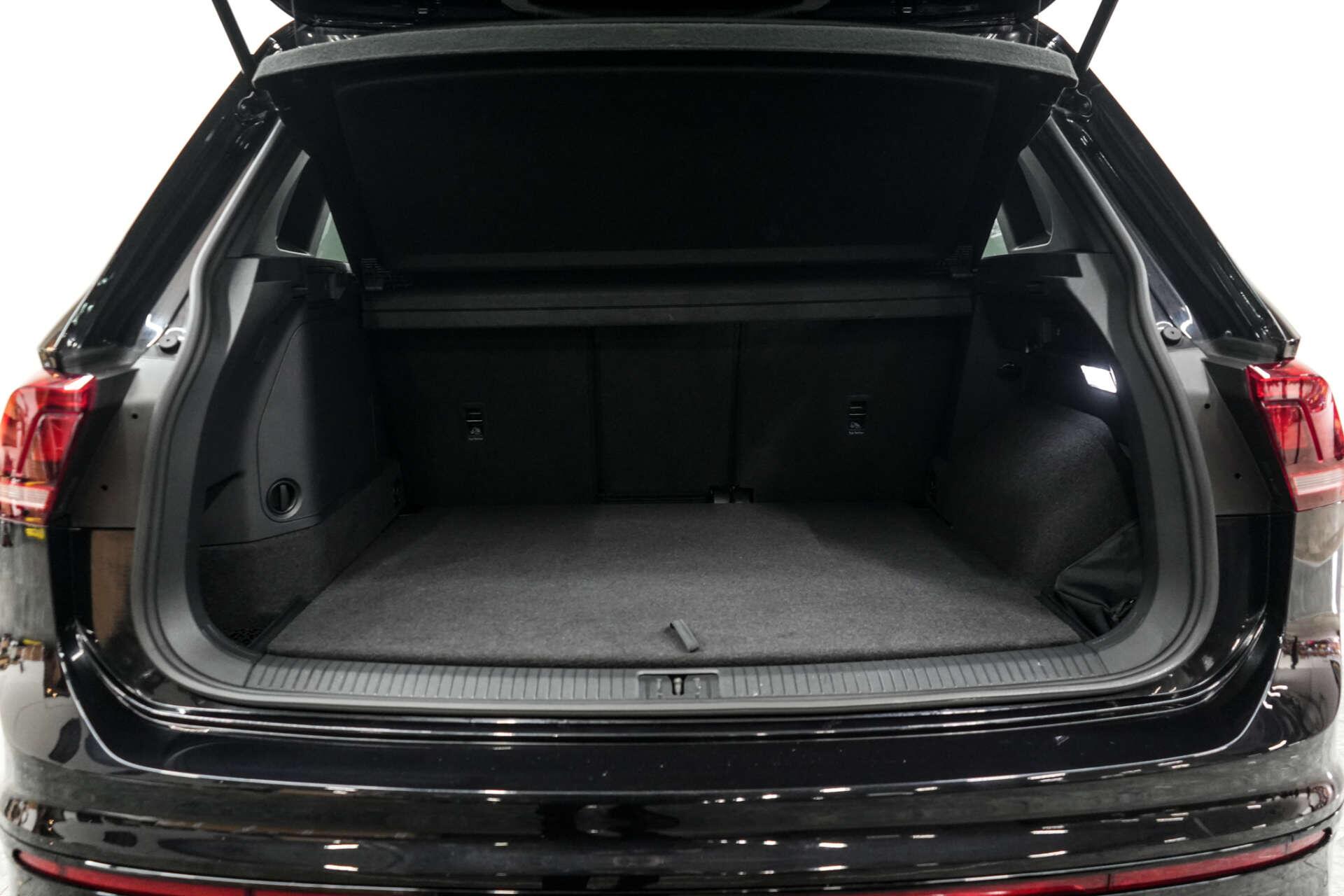 Volkswagen Tiguan view 8