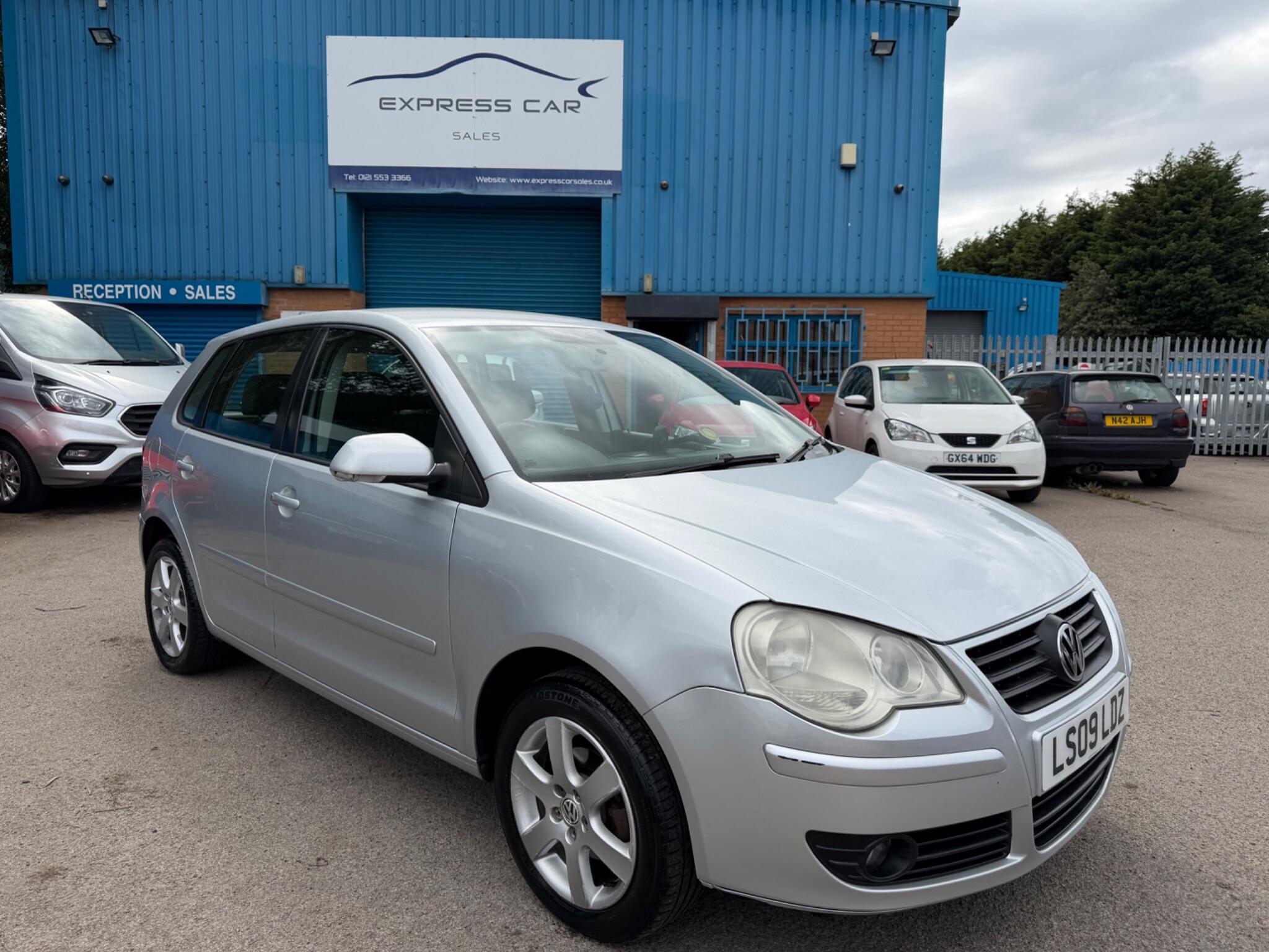 VOLKSWAGEN POLO 1.4 MATCH 5DR 2,775 AUTOMATIC 2009 132,000 PETROL VIEW VEHICLE REQUEST CALLBACK...