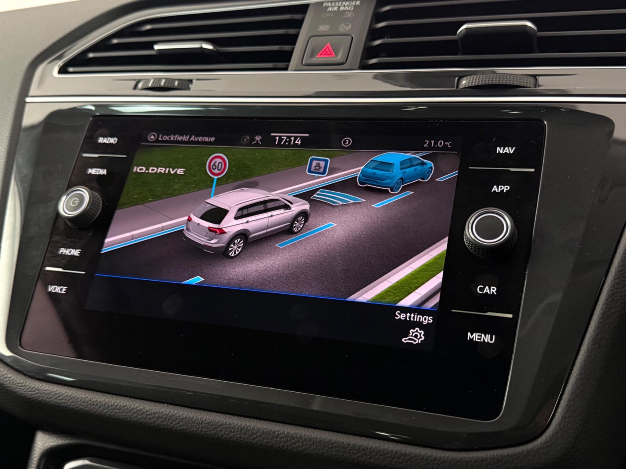 Volkswagen Tiguan view 26