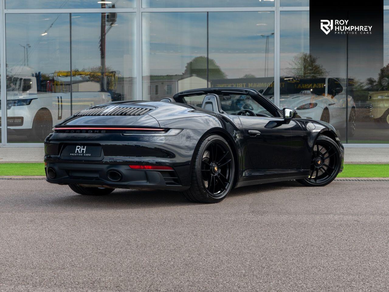 Porsche 911 view 2
