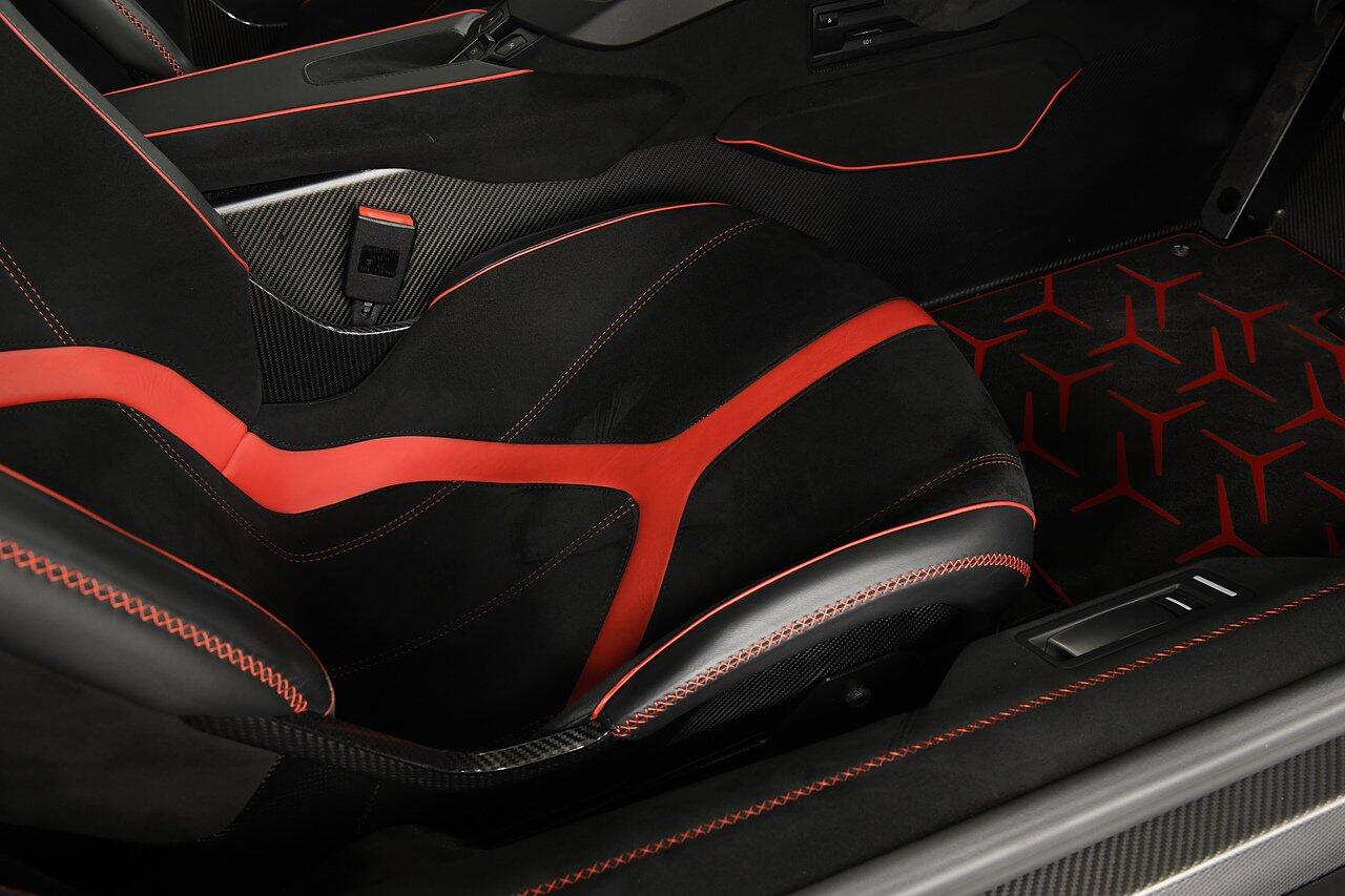 Lamborghini Aventador view 10