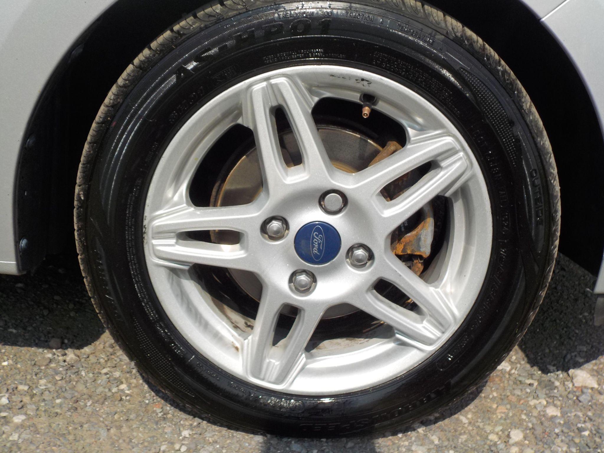 Ford Ka+ 1.2 Ti-VCT Zetec Euro 6 5dr