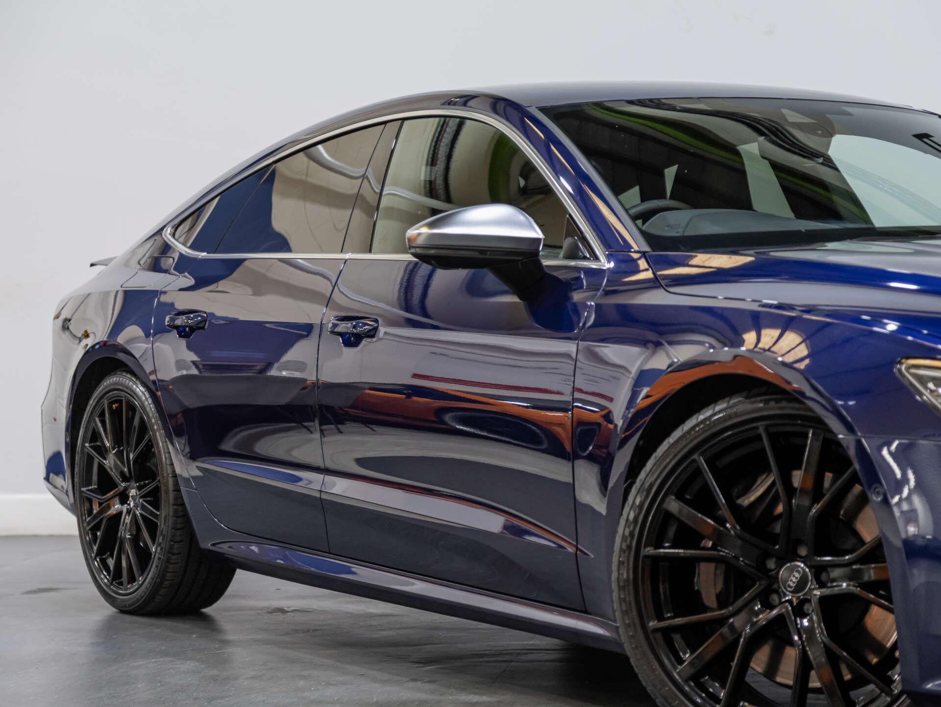Audi S7 view 9