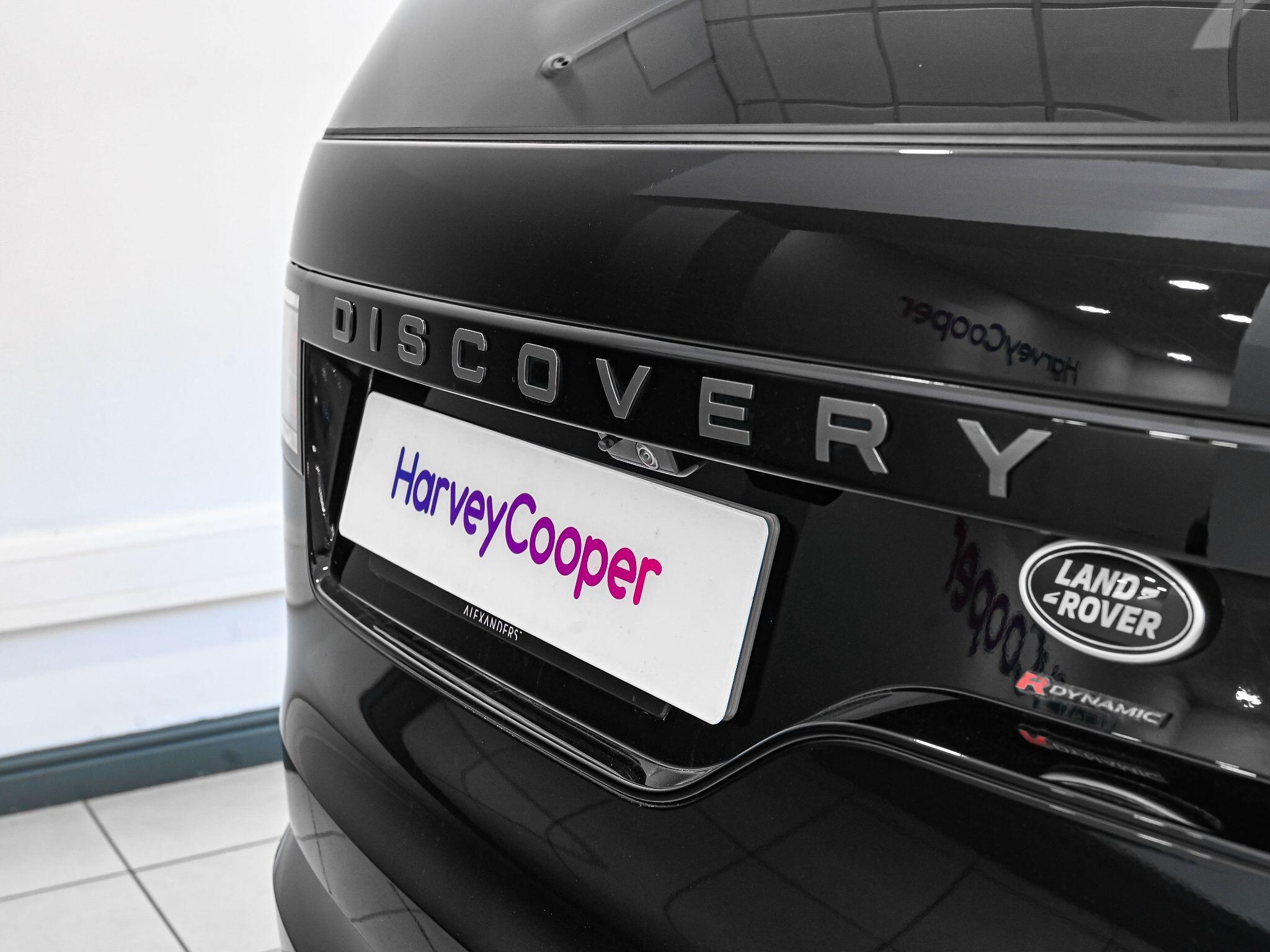 Land Rover Discovery view 22