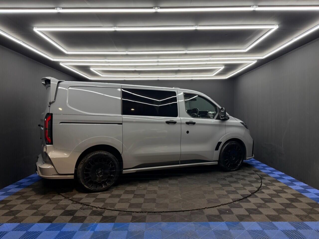 Ford Transit Custom view 21