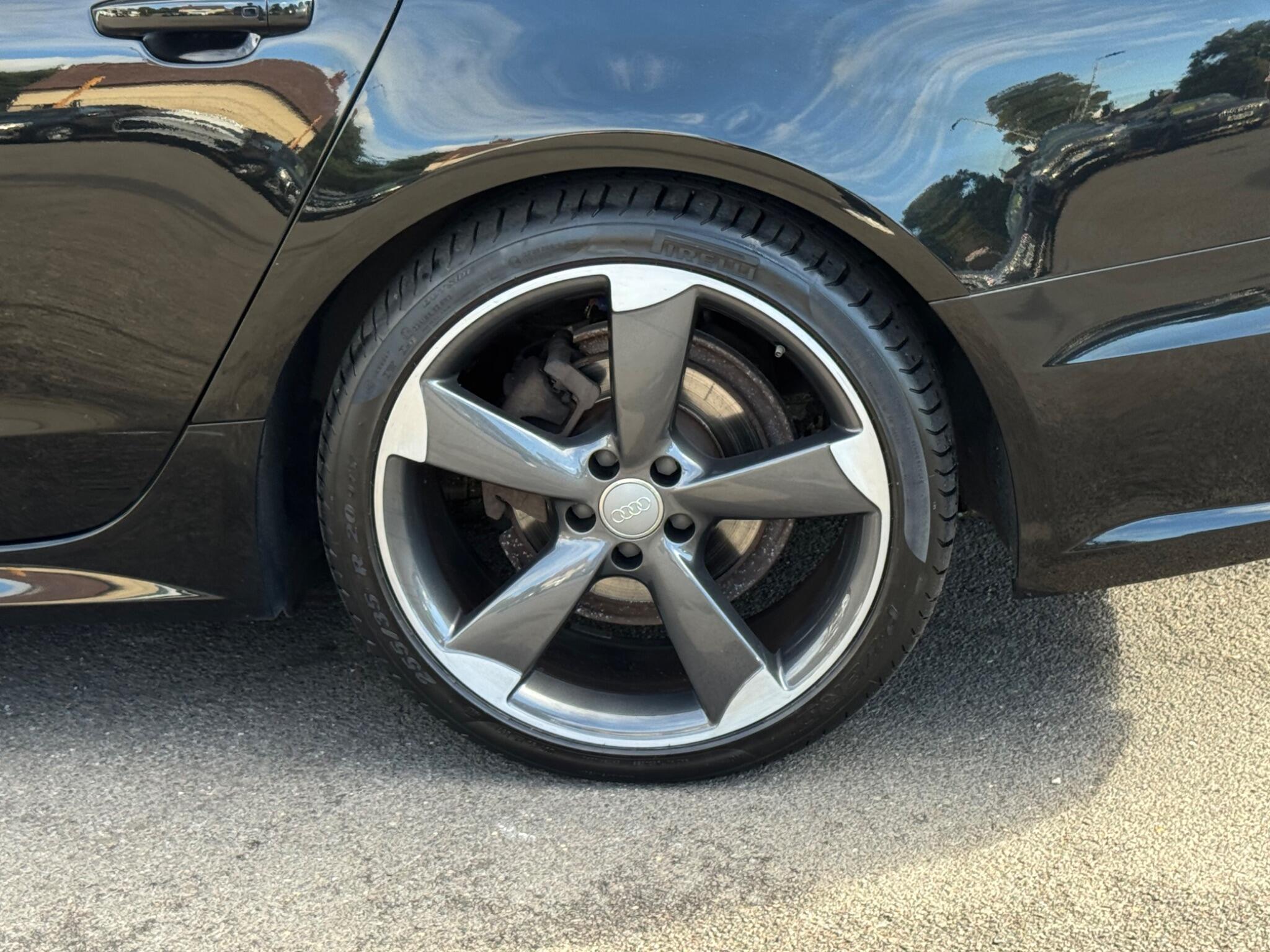 Audi A6 Avant view 34