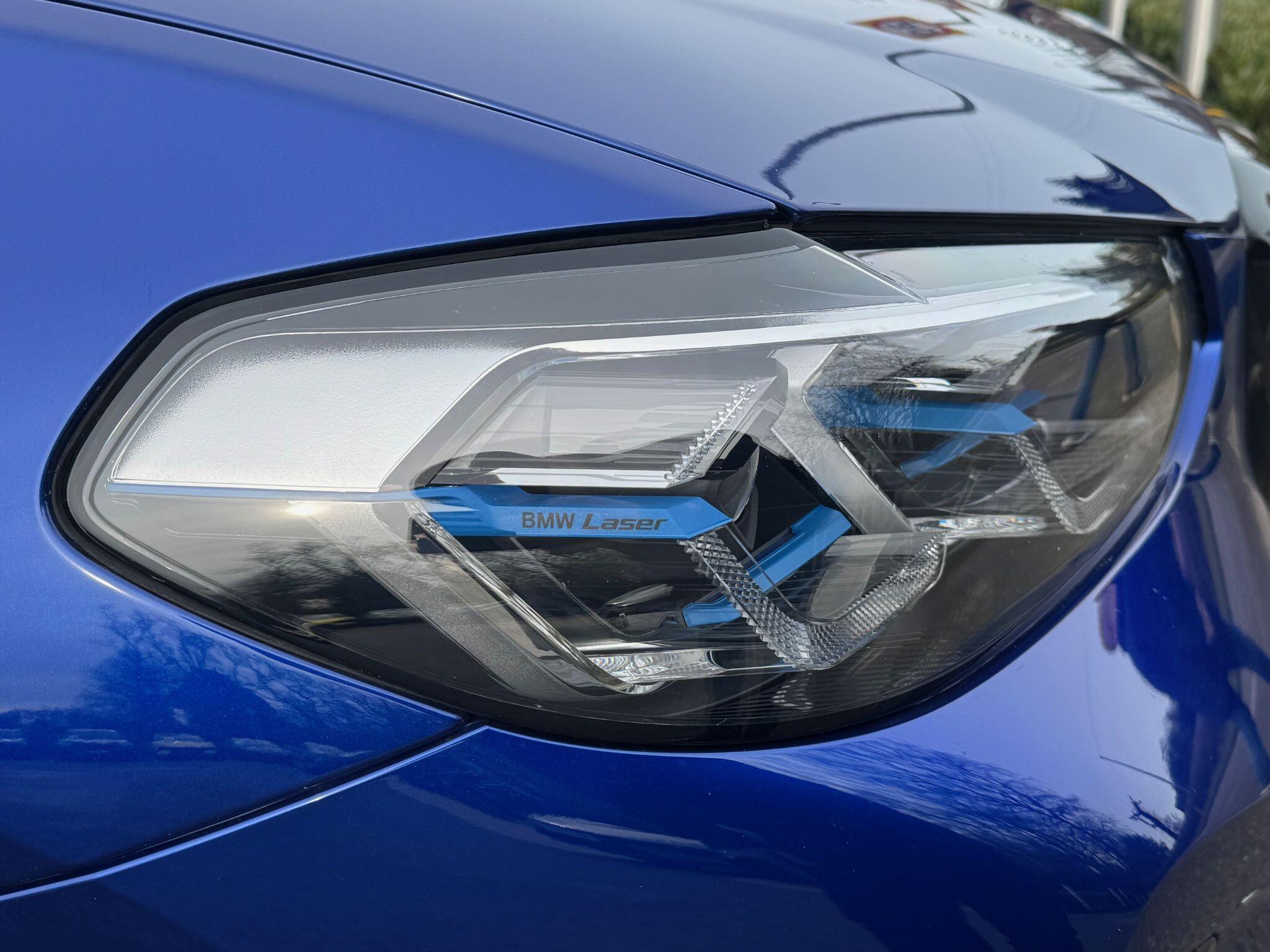 BMW X4 M view 27