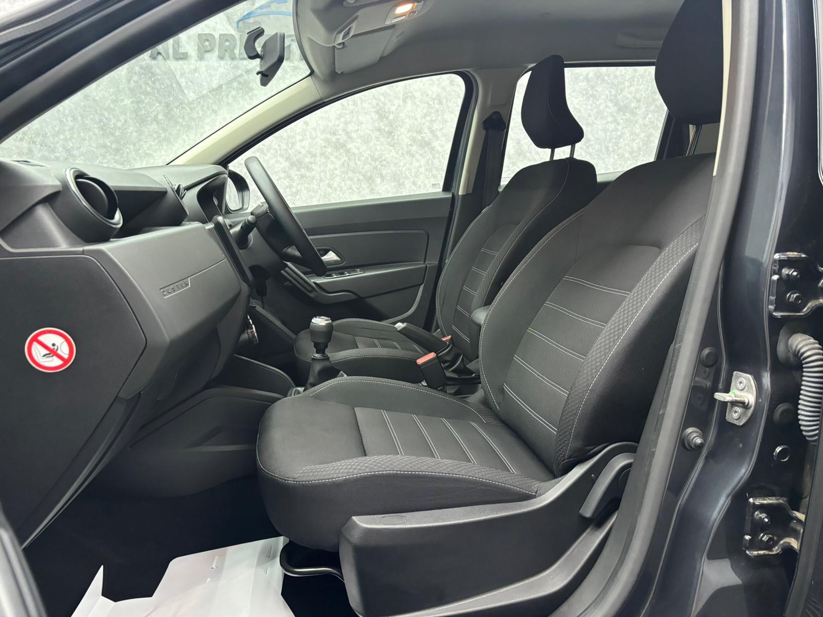 Dacia Duster view 22