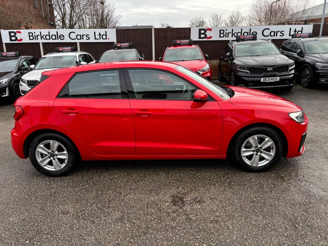 Audi A1 view 4