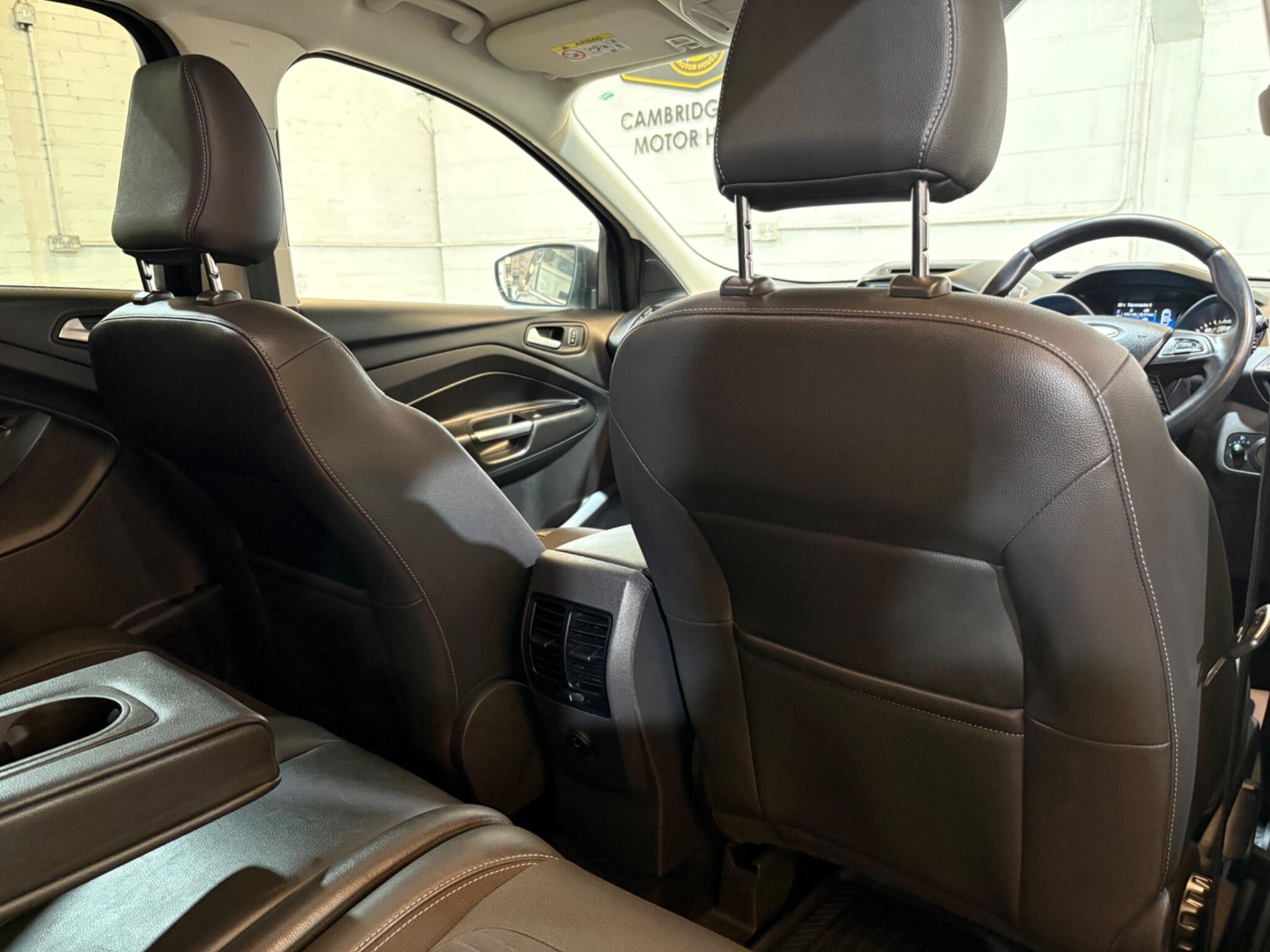 Ford Kuga view 66