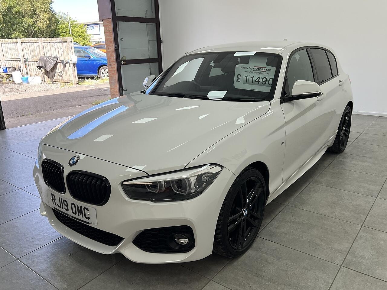 BMW 1 Series view 6