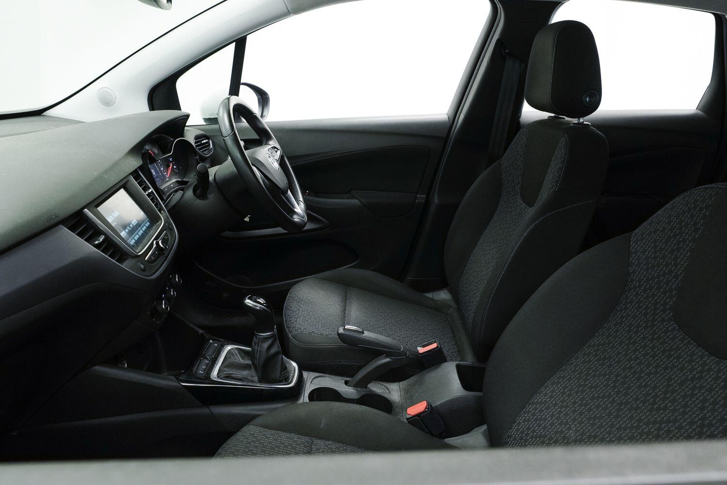 Vauxhall Crossland X view 27