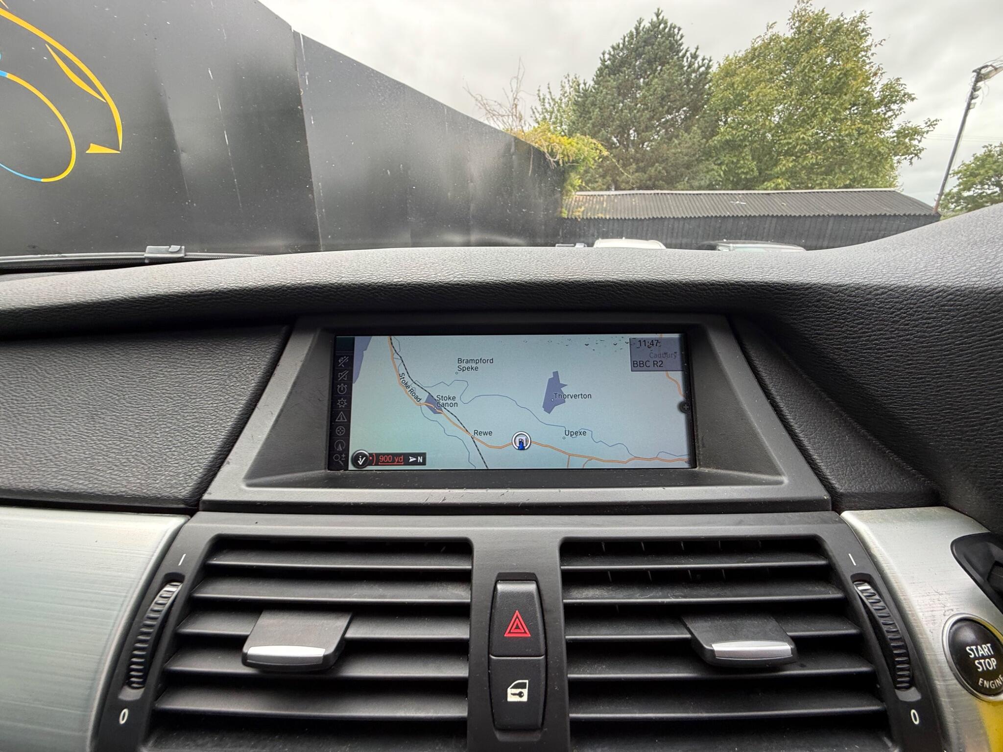 BMW X5 view 29