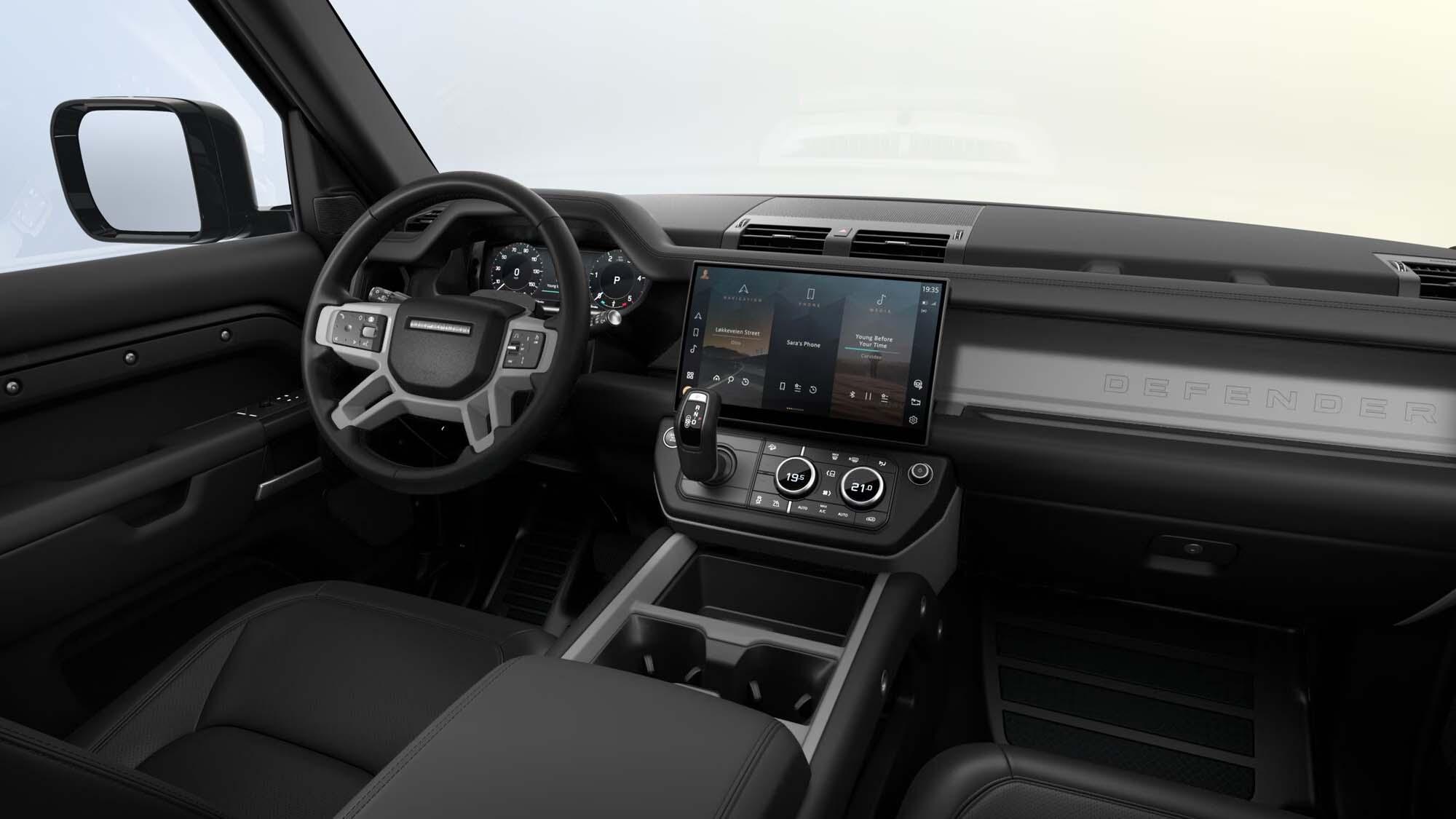 Land Rover Defender view 44