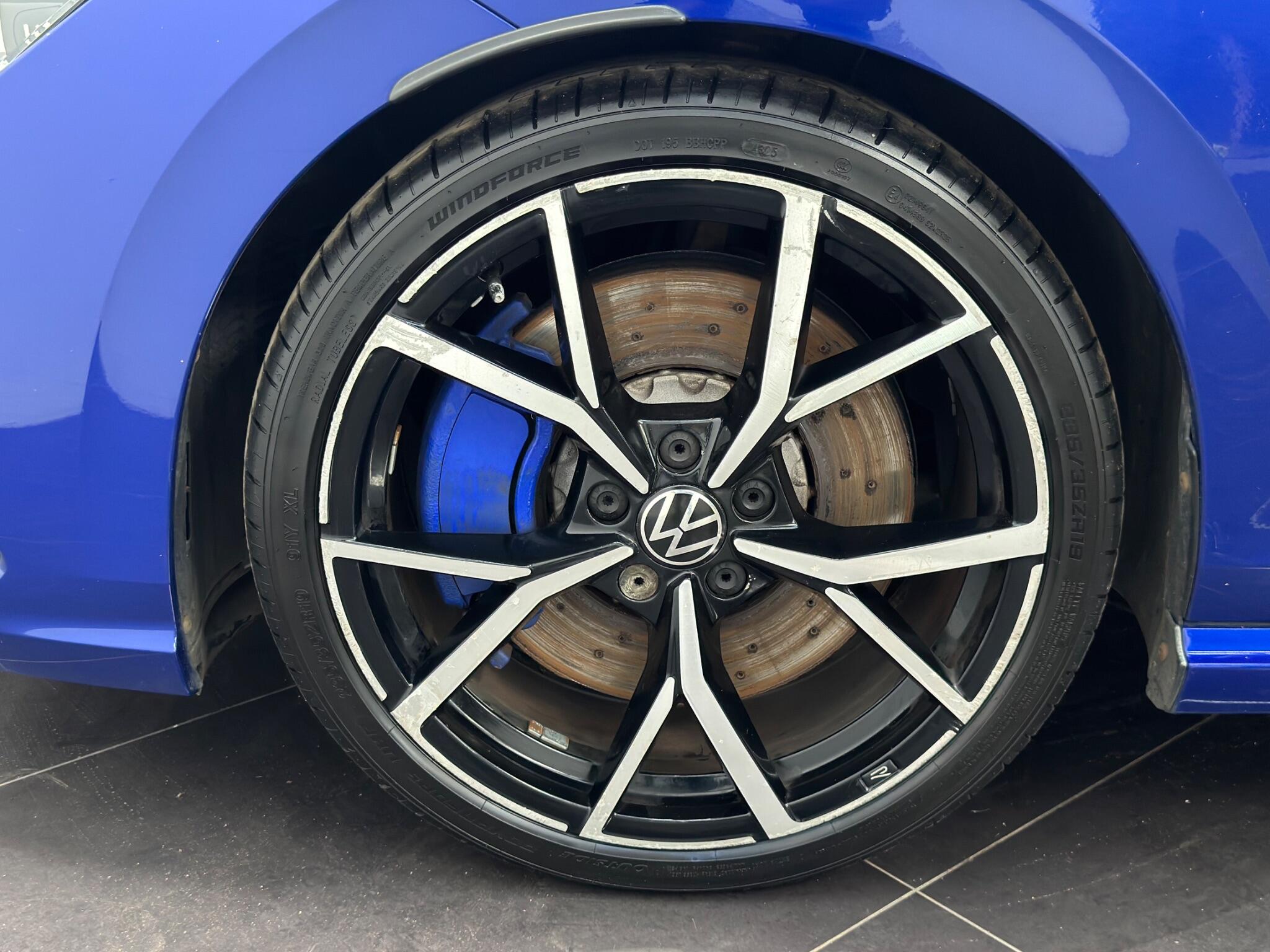Volkswagen Golf view 62