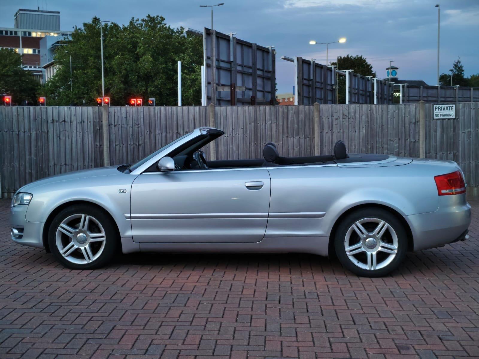 Audi A4 view 11