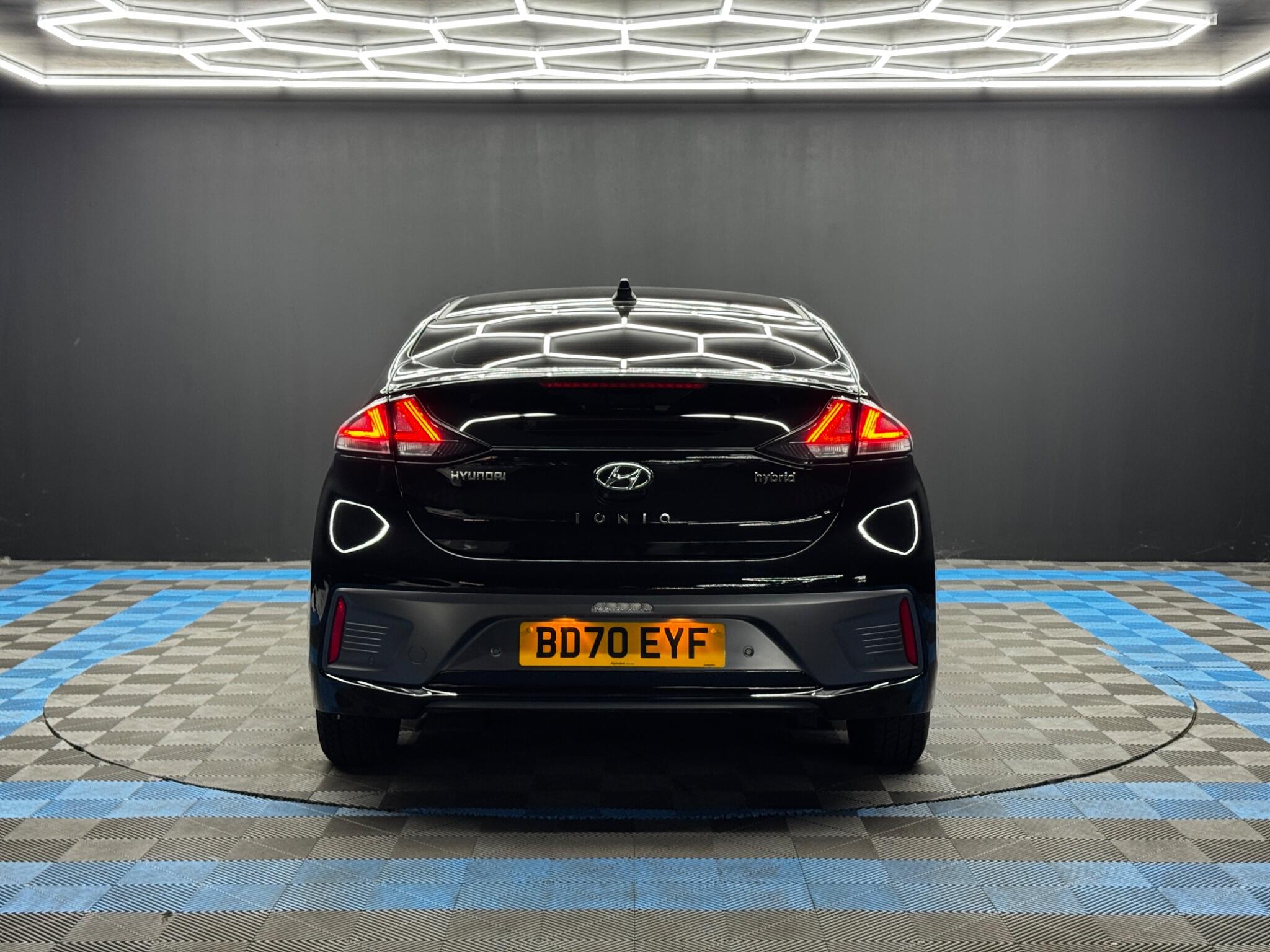 Hyundai Ioniq view 6