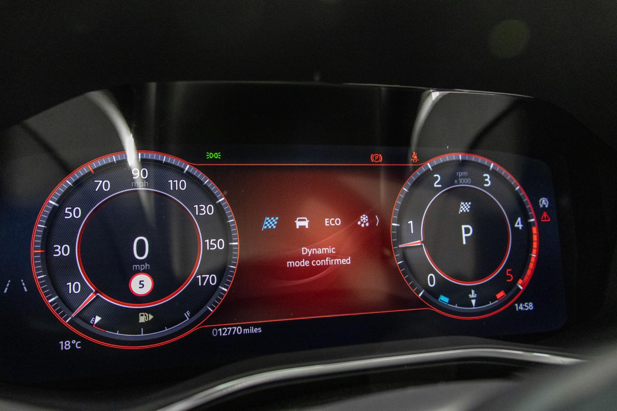 Jaguar XF view 33