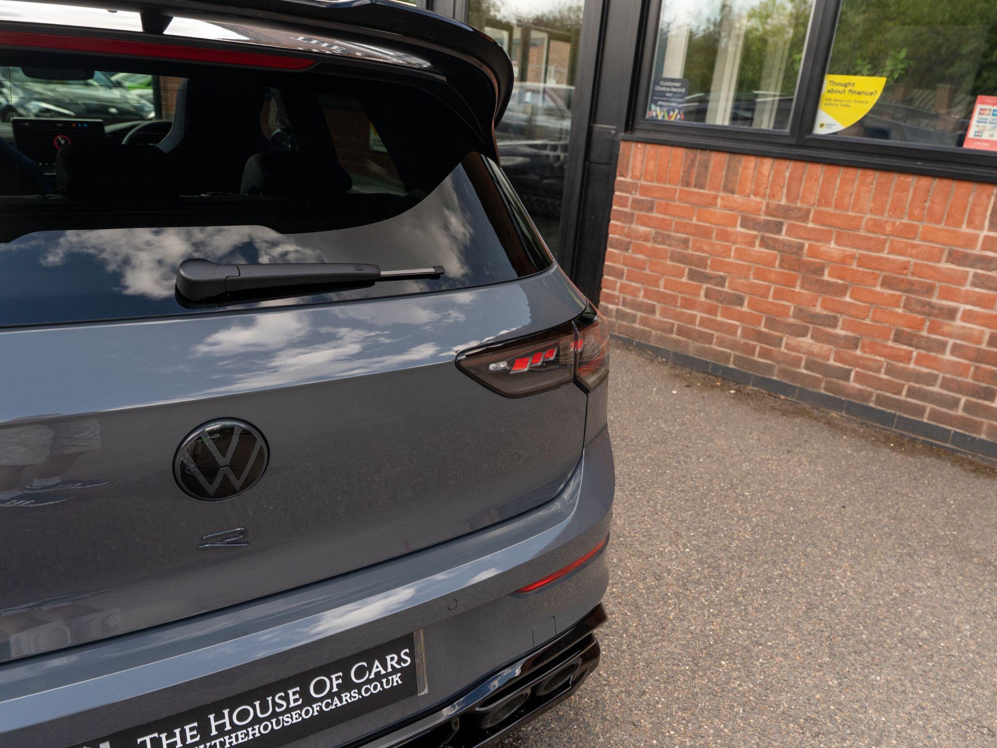 Volkswagen Golf view 27