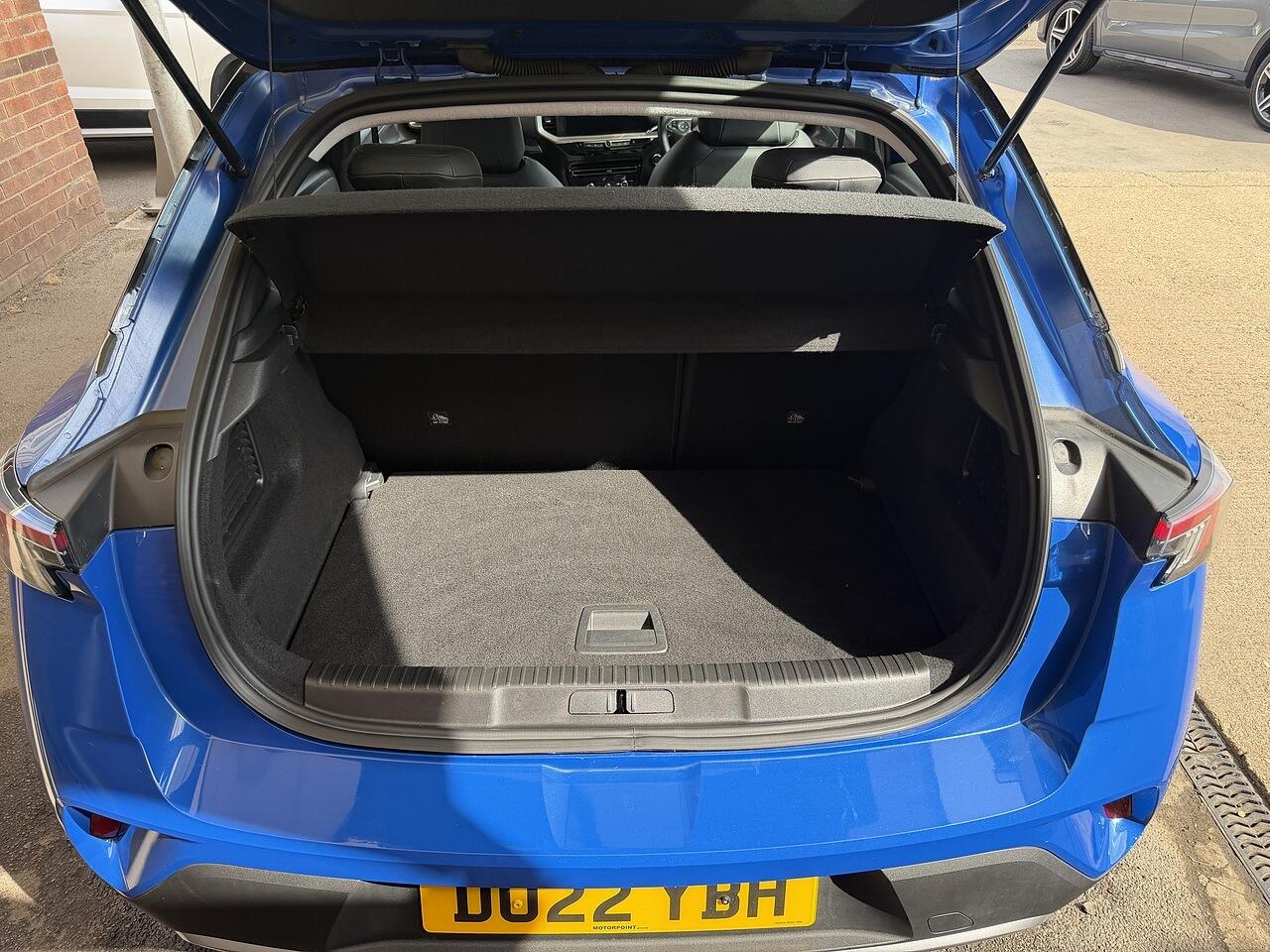 Vauxhall Mokka Electric view 15