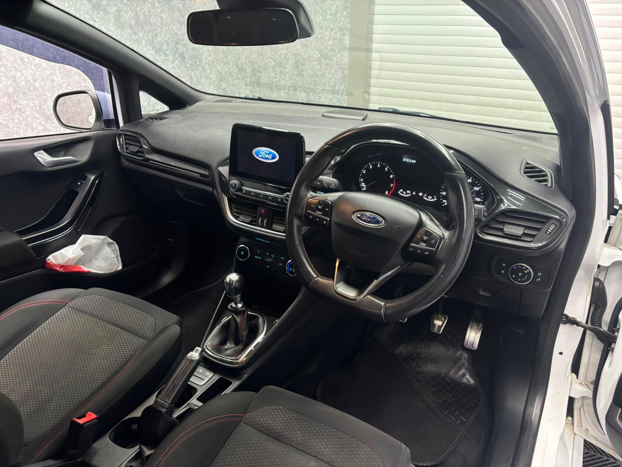 Ford Fiesta view 4