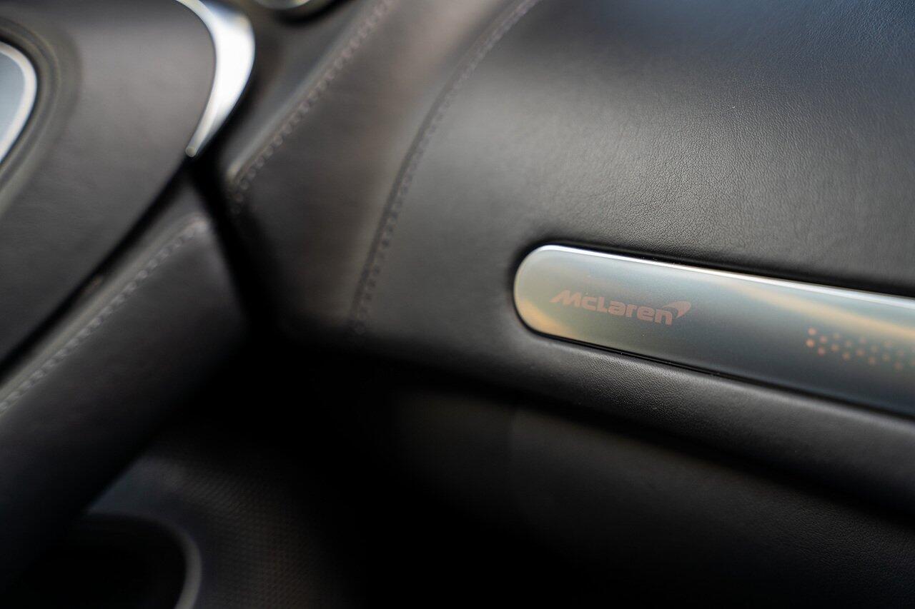 McLaren GT view 64