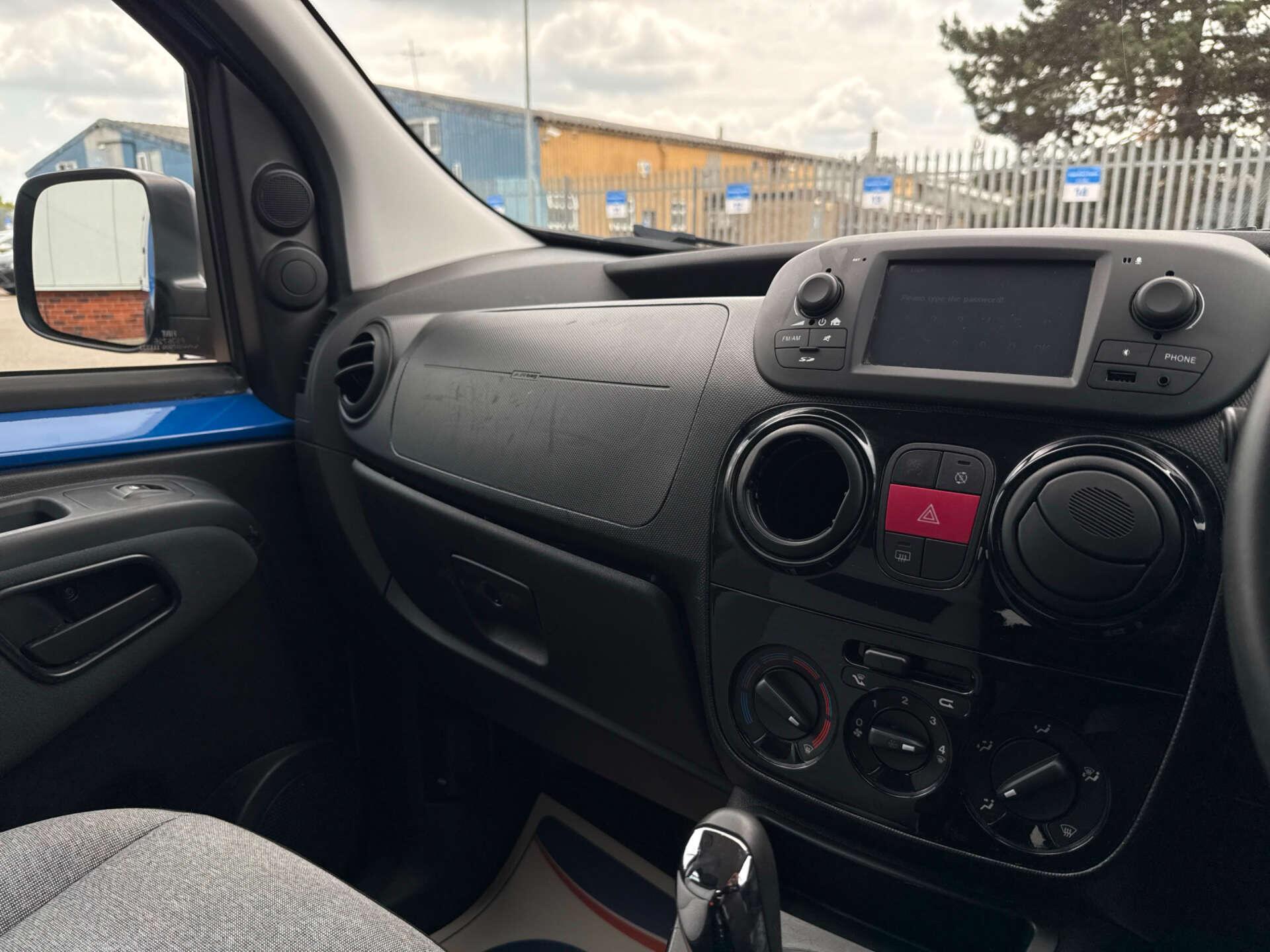 Fiat Qubo view 53