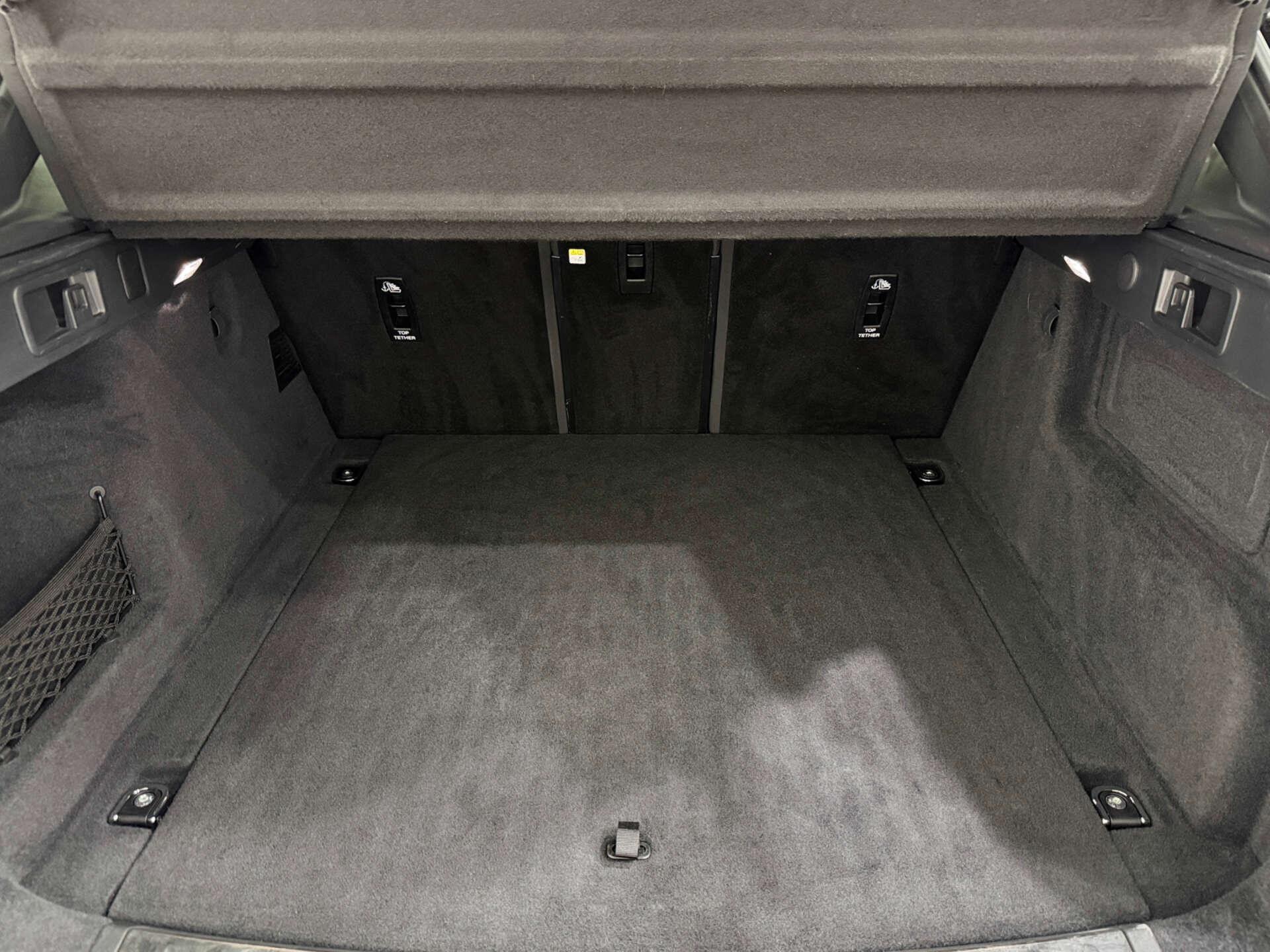 Jaguar F-Pace view 25