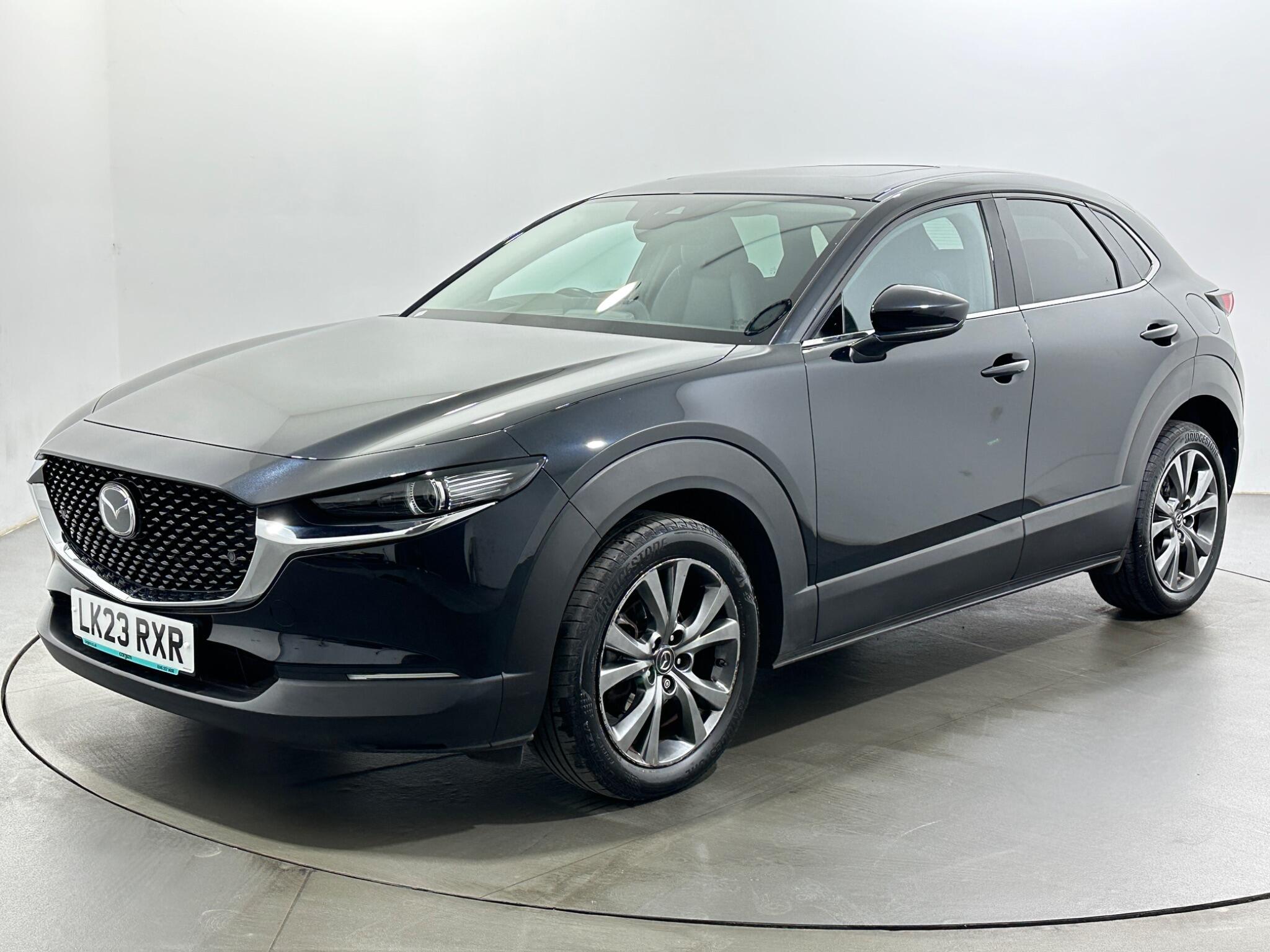 Mazda CX-30 view 4