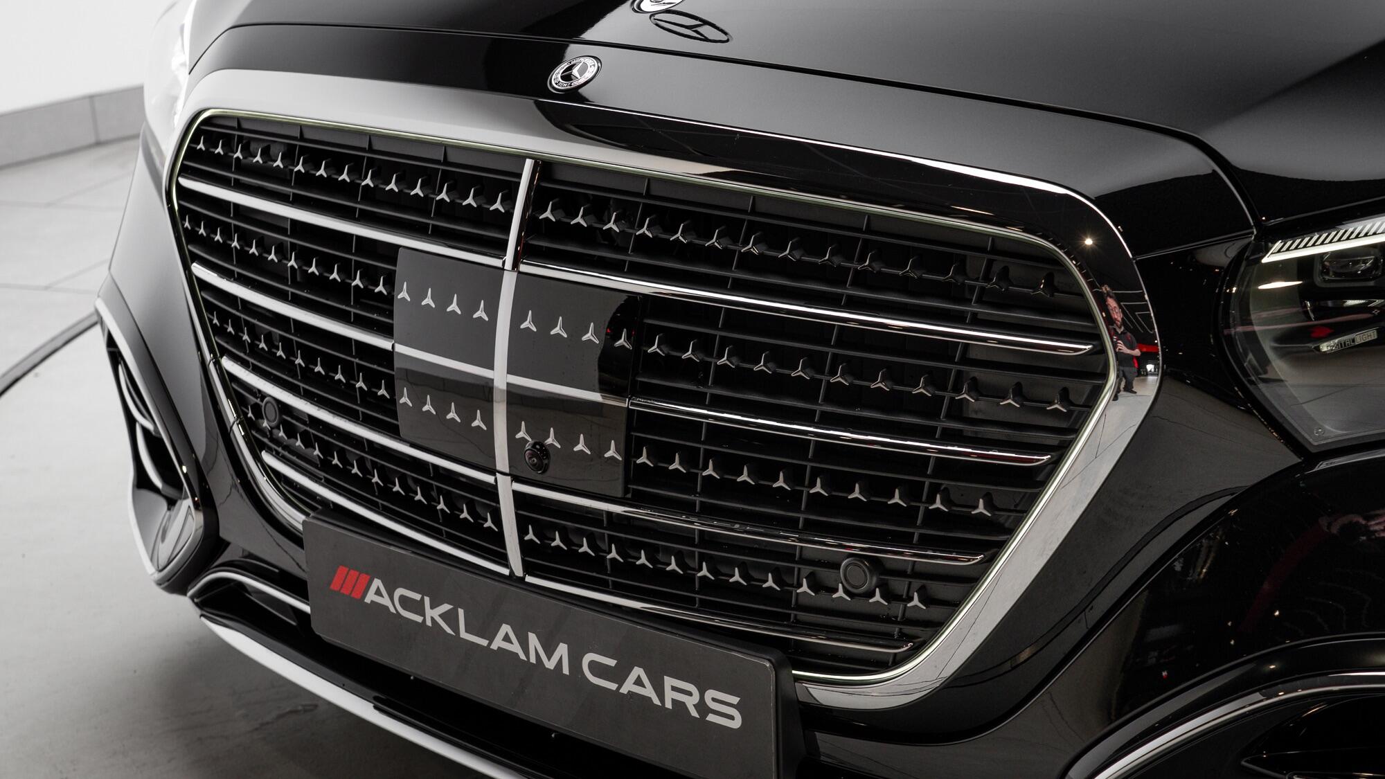 Mercedes-Benz S-Class view 13