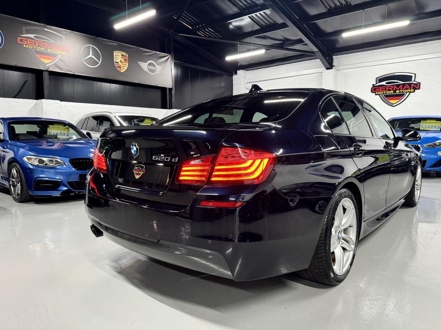 BMW 5 Series view 16