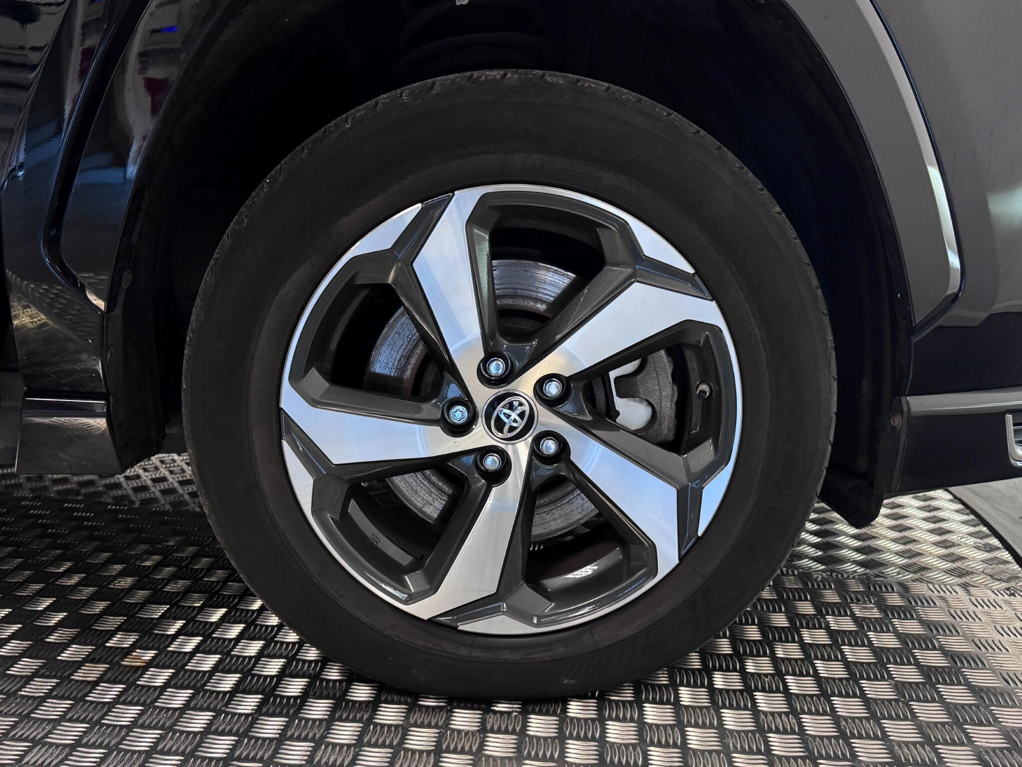 Toyota RAV4 view 47