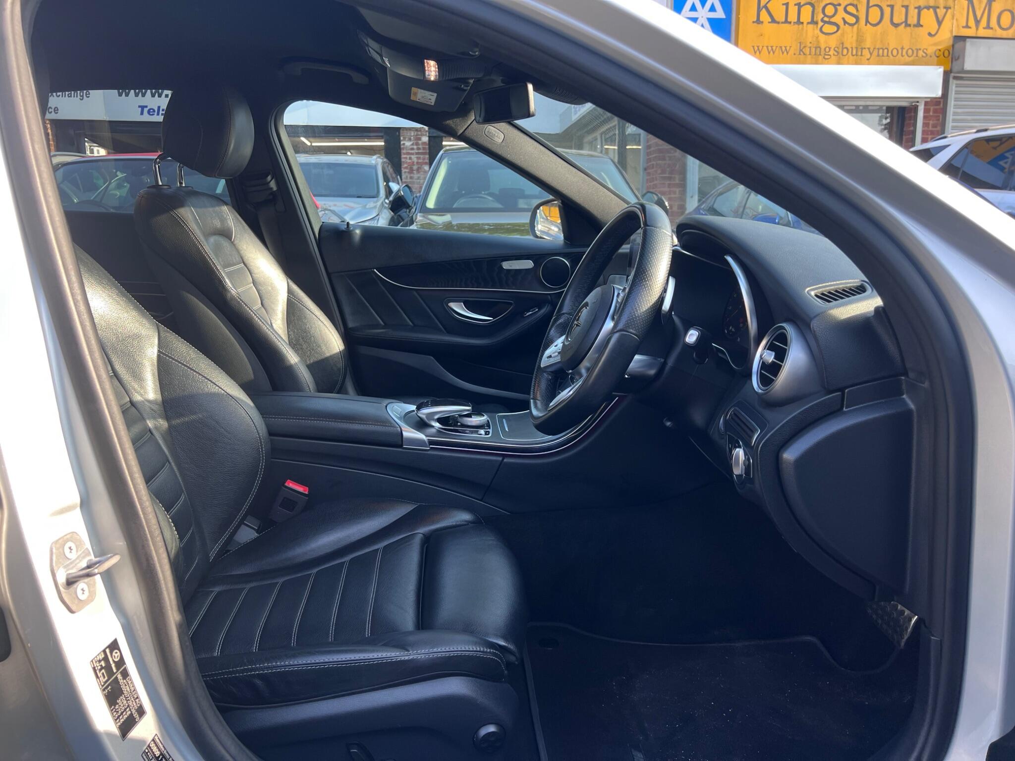 Mercedes-Benz C Class view 17