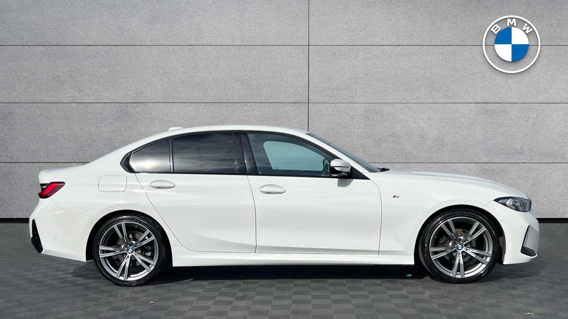 BMW 3 Series view 3