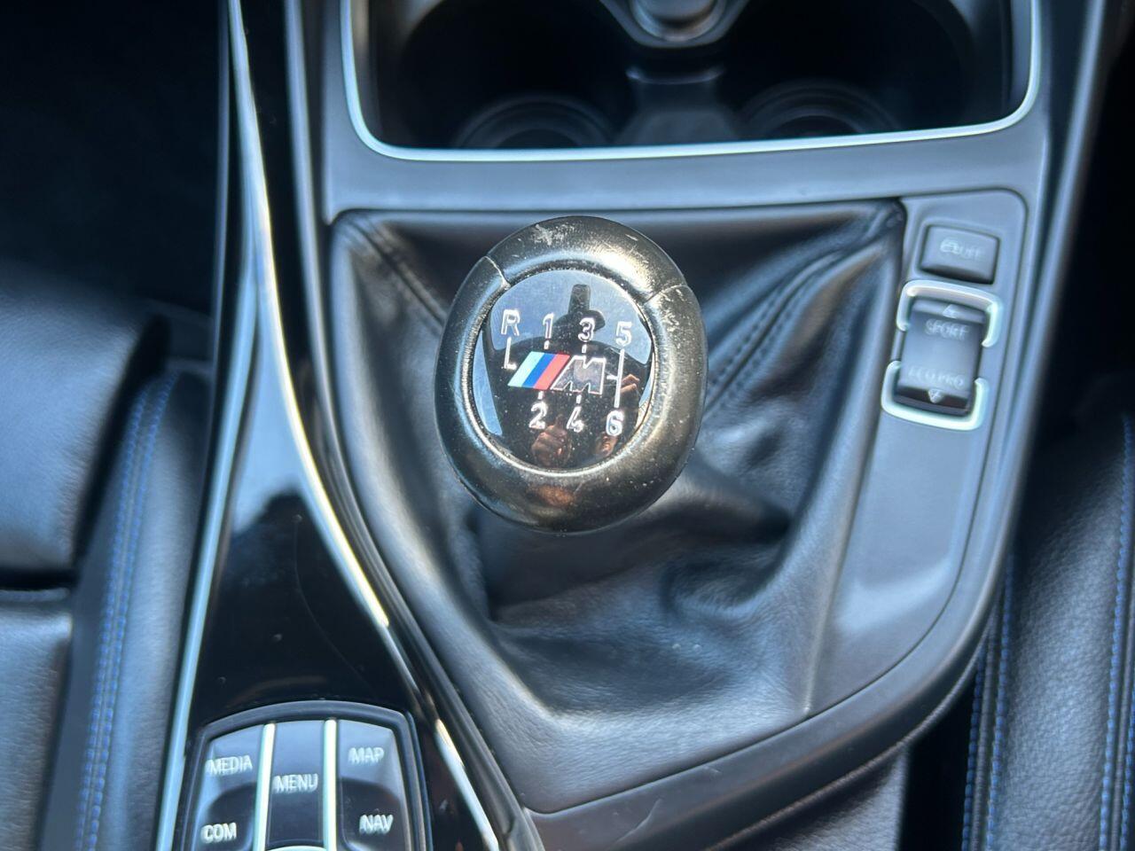 BMW 1 Series view 22