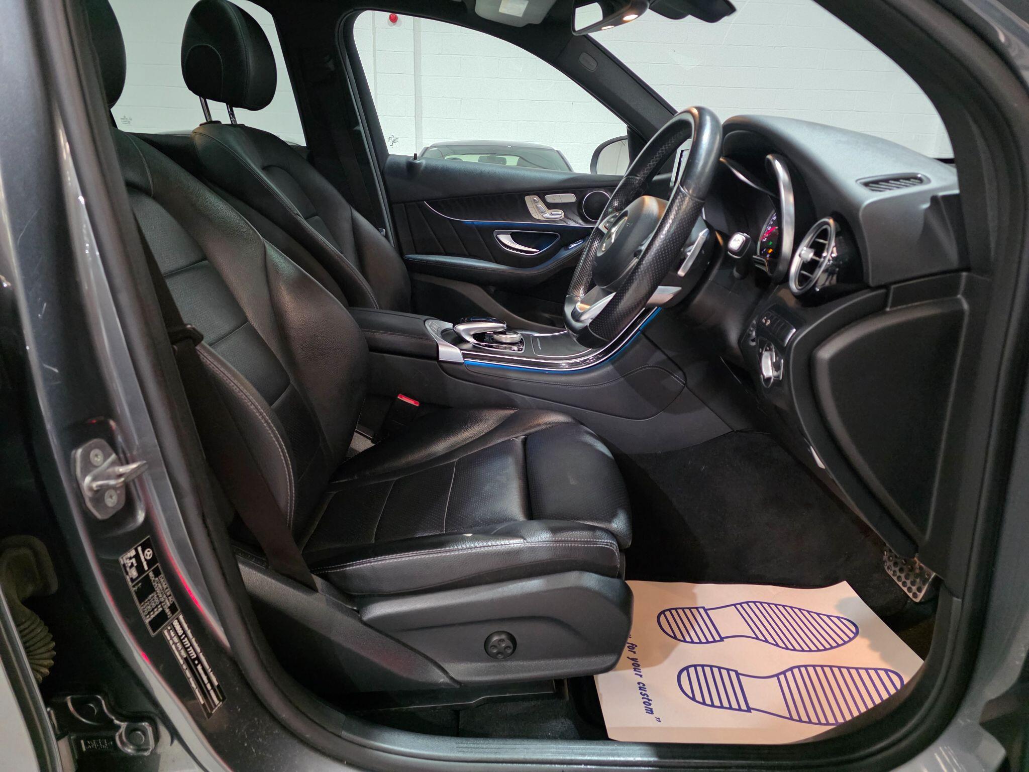 Mercedes-Benz GLC view 6