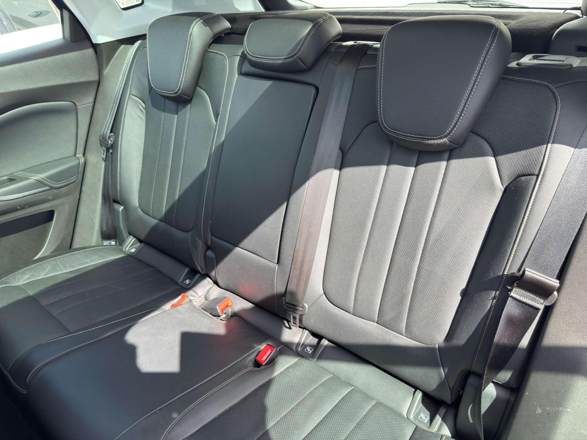 Vauxhall Grandland X view 26