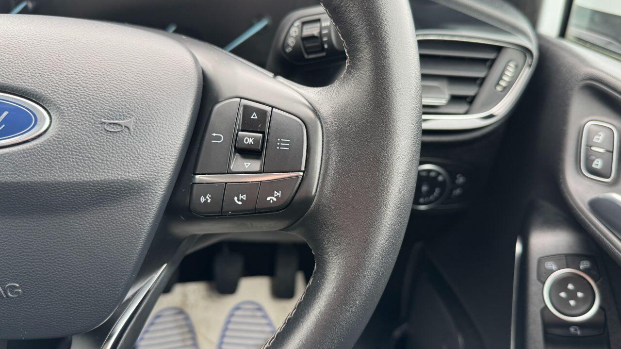 Ford Fiesta view 26