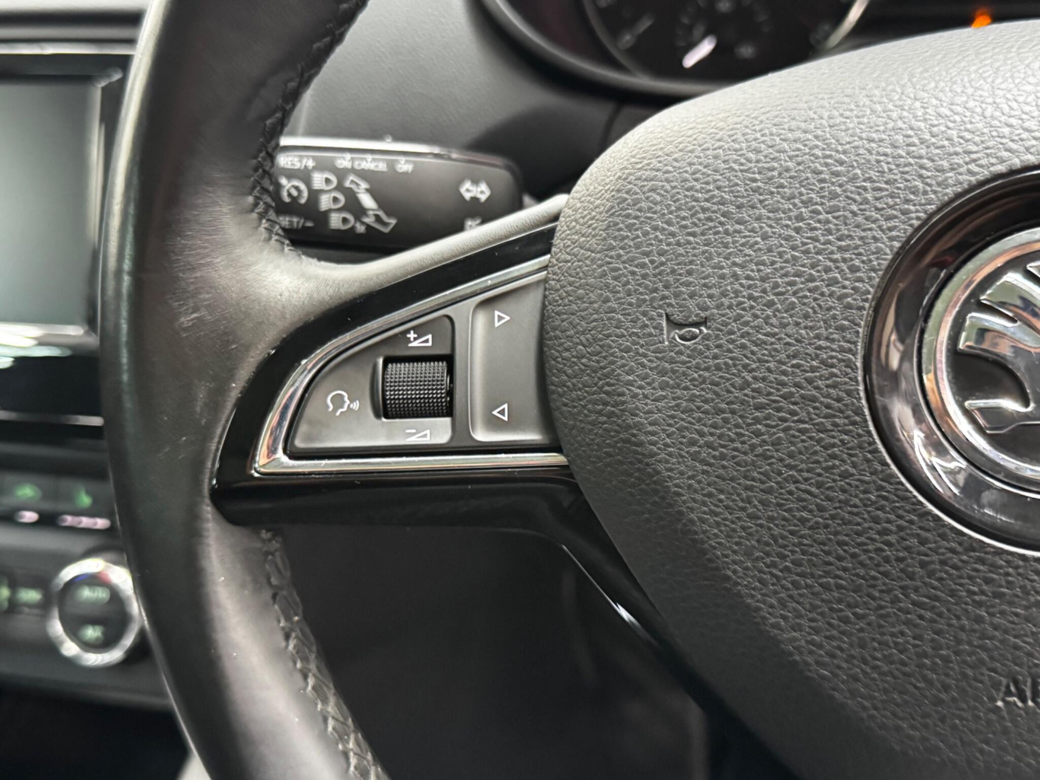 Skoda Octavia view 38