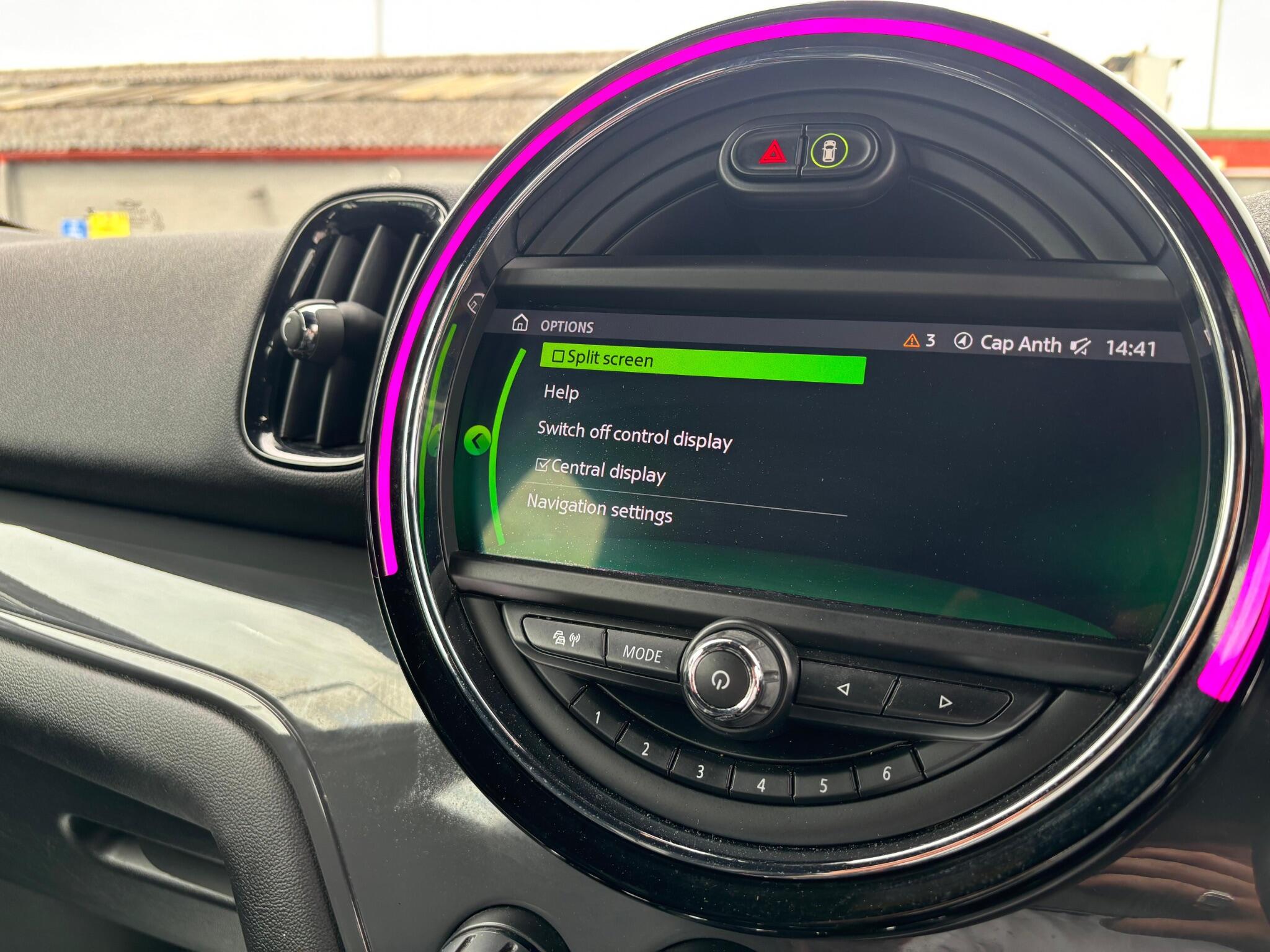 Mini Countryman view 17