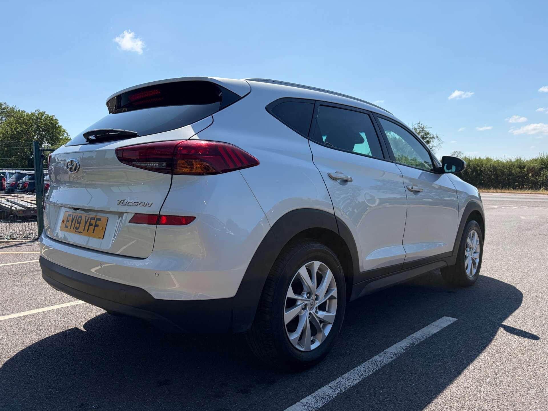 Hyundai Tucson view 8