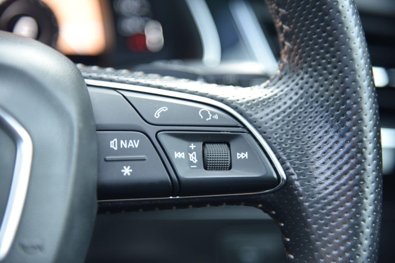 Audi Q7 view 33